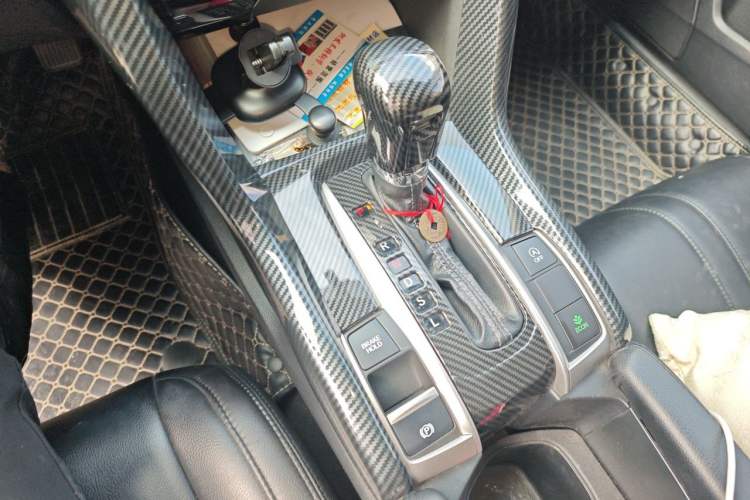 Used Honda Civic 2019 220TURBO CVT Dynamic Edition China VI Gear Lever