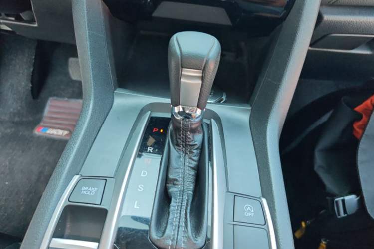 Used Honda Civic 2019 220TURBO CVT Dynamic Edition China VI Gear Lever