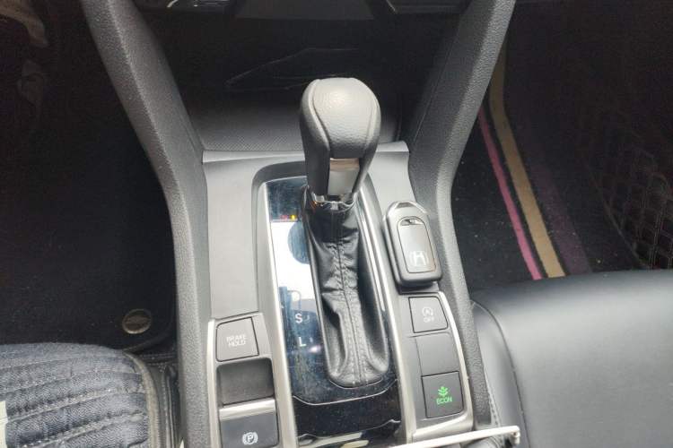 Used Honda Civic 2019 220TURBO CVT Dynamic Edition China V Gear Lever