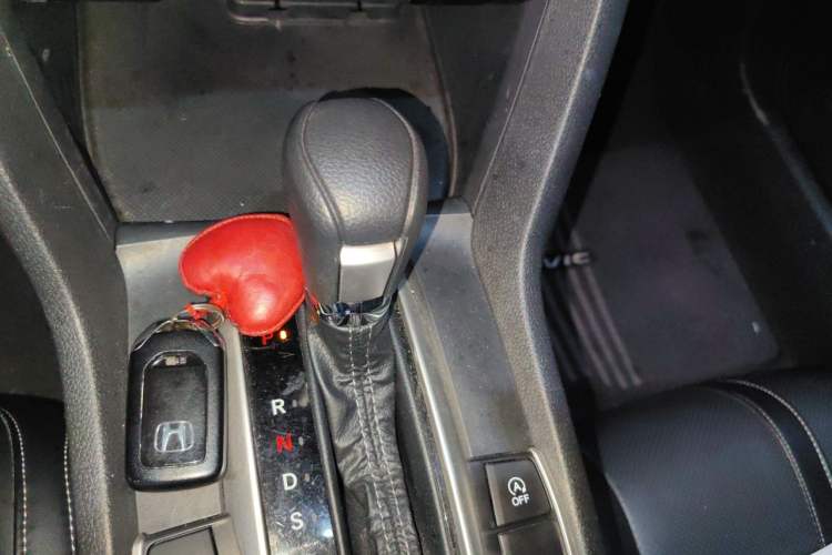 Used Honda Civic 2019 220TURBO CVT Dynamic Edition China V Gear Lever