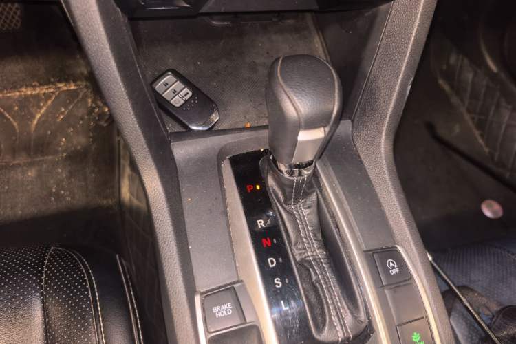 Used Honda Civic 2019 180TURBO CVT Shangdong Edition China VI Gear Lever