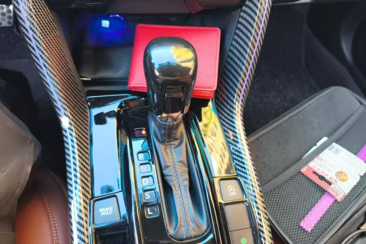 Used Honda Civic 2019 220TURBO CVT Dynamic Edition China VI Emission Standard Gear Lever