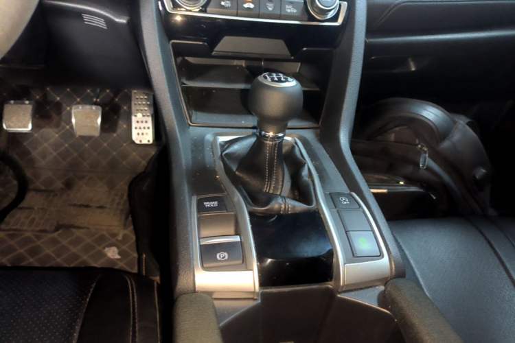 Used Honda Civic 2019 220TURBO Manual Jinkong Edition China VI Gear Lever