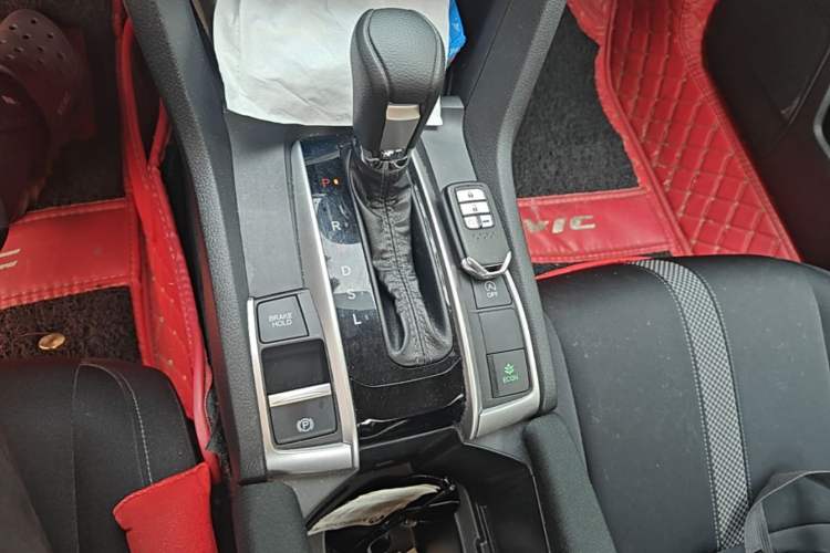 Used Honda Civic 2019 220TURBO CVT Dynamic Edition China VI Gear Lever