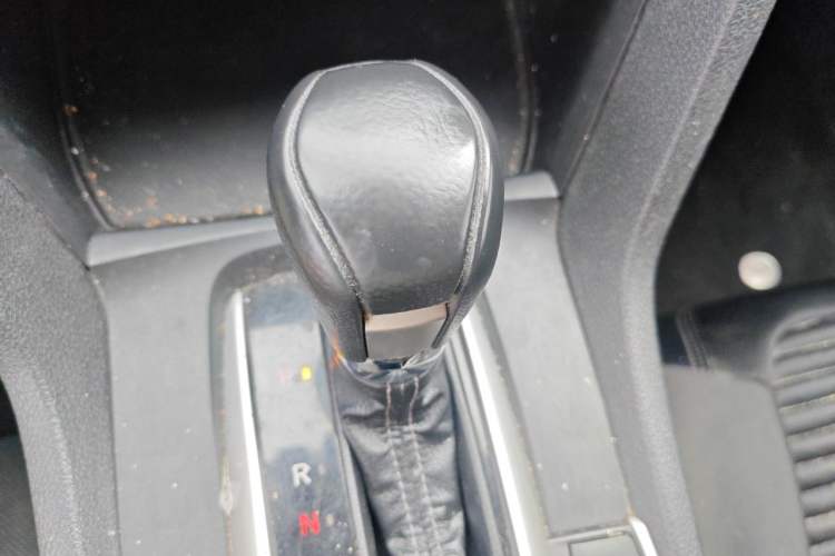 Used Honda Civic 2019 220TURBO CVT Dynamic Edition China VI Gear Lever