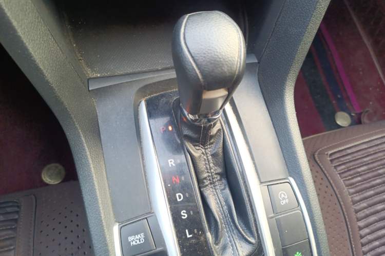 Used Honda Civic 2019 220TURBO CVT Dynamic Edition China VI Gear Lever