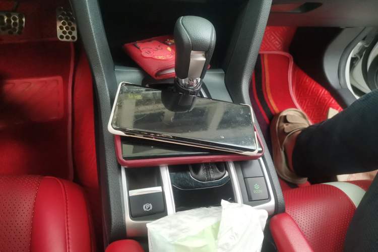 Used Honda Civic 2019 220TURBO CVT Ignition Edition China VI Emission Standard Gear Lever