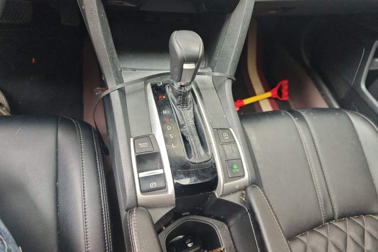 Used Honda Civic 2019 220TURBO CVT Dynamic Edition China V Gear Lever