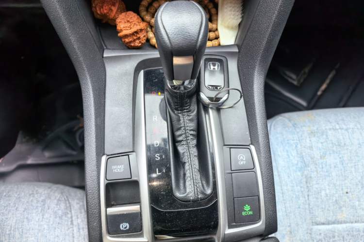 Used Honda Civic 2019 220TURBO CVT Dynamic Edition China VI Gear Lever