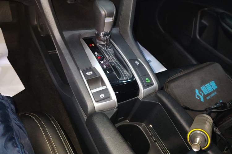 Used Honda Civic 2019 220TURBO CVT Dynamic Edition China VI Gear Lever