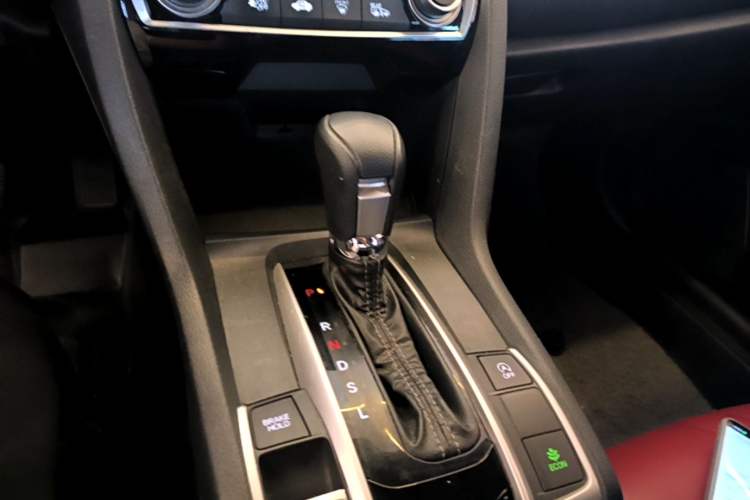 Used Honda Civic 2019 220TURBO CVT Dynamic Edition China VI Gear Lever
