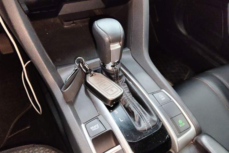 Used Honda Civic 2019 220TURBO CVT Dynamic Edition China VI Gear Lever