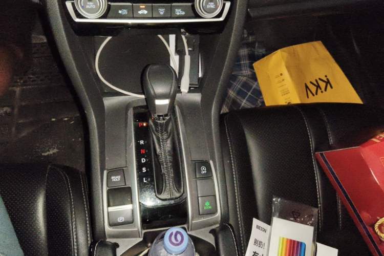 Used Honda Civic 2019 220TURBO CVT Dynamic Edition China VI Gear Lever