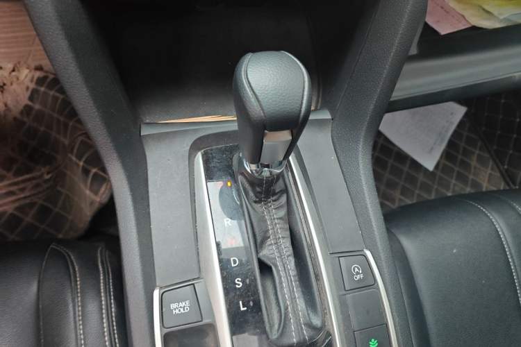 Used Honda Civic 2019 220TURBO CVT Dynamic Edition China VI Gear Lever