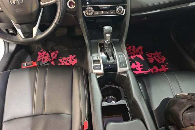 Used Honda Civic 2019 220TURBO CVT Dynamic Edition China VI Gear Lever