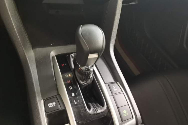 Used Honda Civic 2019 220TURBO CVT Dynamic Edition China VI Gear Lever