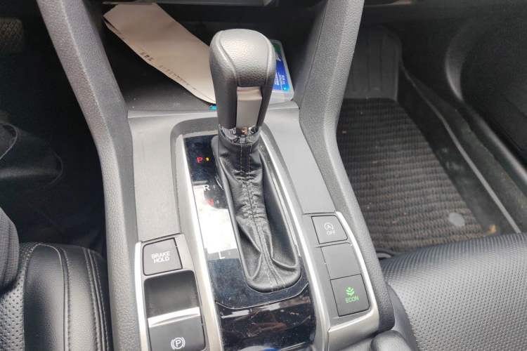 Used Honda Civic 2019 220TURBO CVT Dynamic Edition China VI Gear Lever