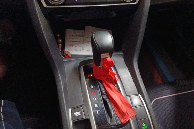 Used Honda Civic 2019 180TURBO CVT Shangqing Edition China VI Gear Lever