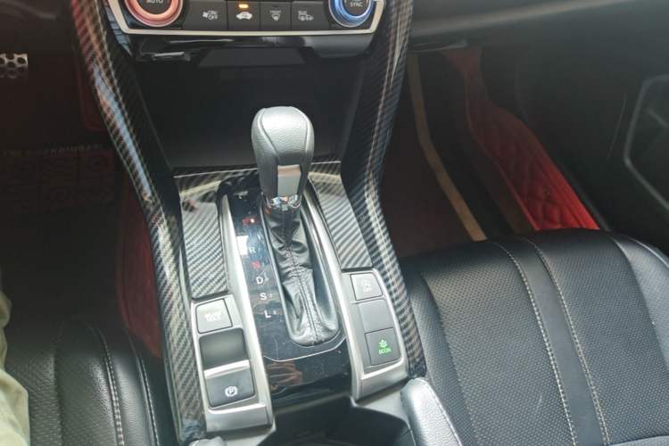 Used Honda Civic 2019 220TURBO CVT Dynamic Edition China V Emission Standard Gear Lever