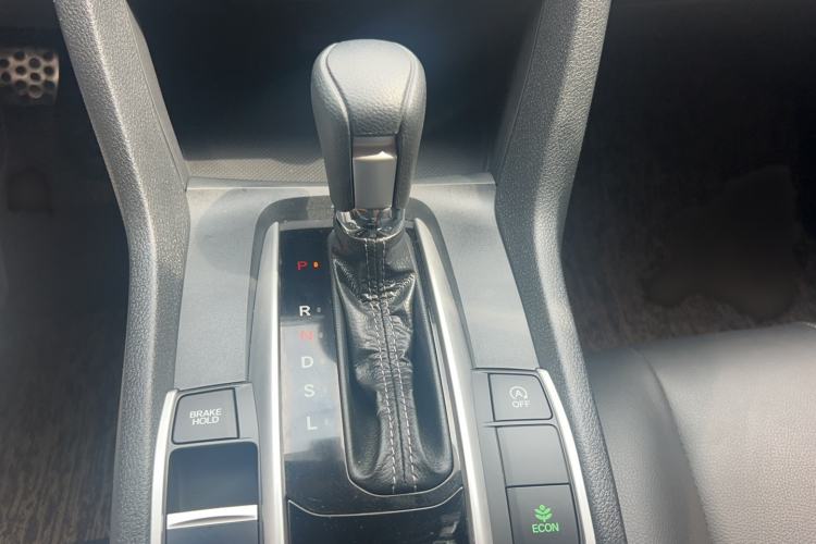 Used Honda Civic 2019 220TURBO CVT Dynamic Edition China VI Emission Standard Gear Lever
