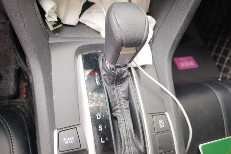 Used Honda Civic 2019 220TURBO CVT Dynamic Edition China VI Gear Lever