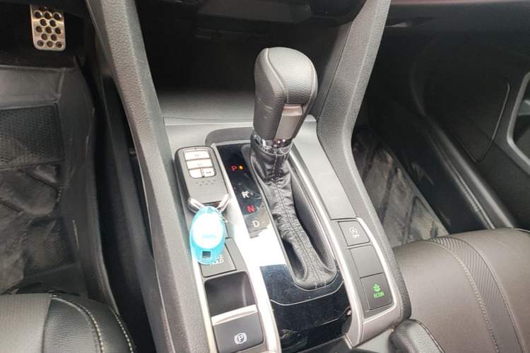Used Honda Civic 2019 220TURBO CVT Dynamic Edition China VI Emission Standard Gear Lever
