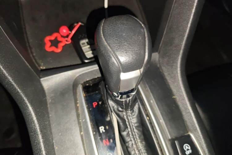 Used Honda Civic 2019 220TURBO CVT Dynamic Edition China VI Gear Lever