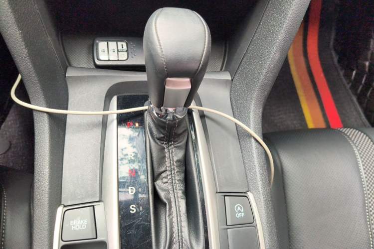 Used Honda Civic 2019 220TURBO CVT Power Edition China VI Emission Standard Gear Lever