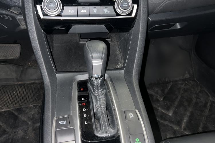Used Honda Civic 2019 220TURBO CVT Dynamic Edition China VI Gear Lever