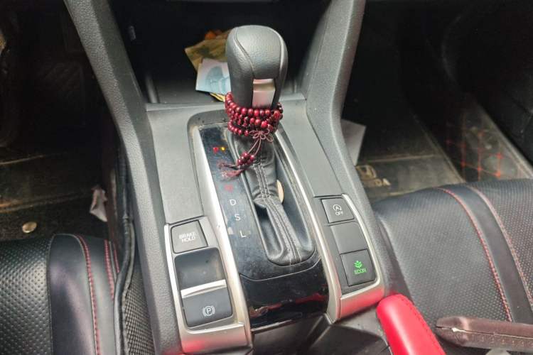 Used Honda Civic 2019 220TURBO CVT Dynamic Edition China VI Gear Lever
