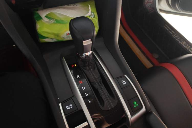 Used Honda Civic 2019 220TURBO CVT Dynamic Edition China VI Gear Lever