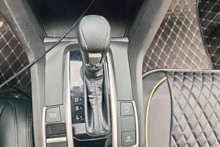 Used Honda Civic 2019 220TURBO CVT Dynamic Edition China VI Gear Lever