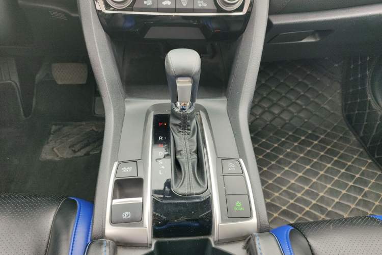 Used Honda Civic 2019 220TURBO CVT Dynamic Edition China VI Gear Lever