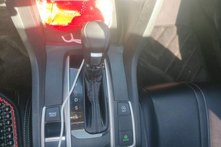 Used Honda Civic 2019 180TURBO CVT Shangdong Edition China VI Gear Lever