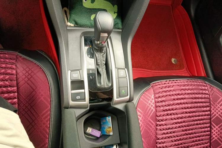Used Honda Civic 2019 220TURBO CVT Dynamic Edition China VI Gear Lever