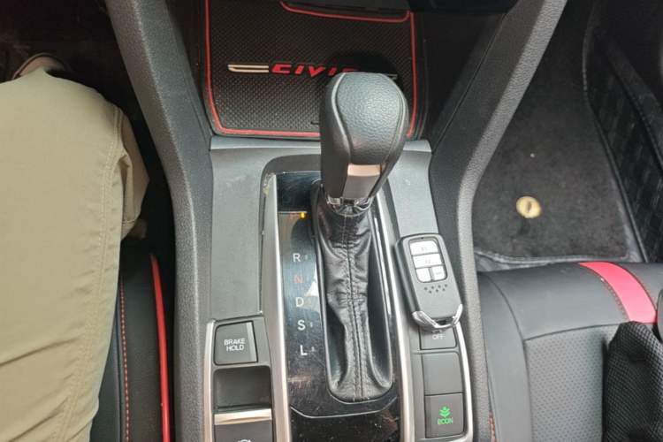 Used Honda Civic 2019 220TURBO CVT Dynamic Edition China VI Gear Lever