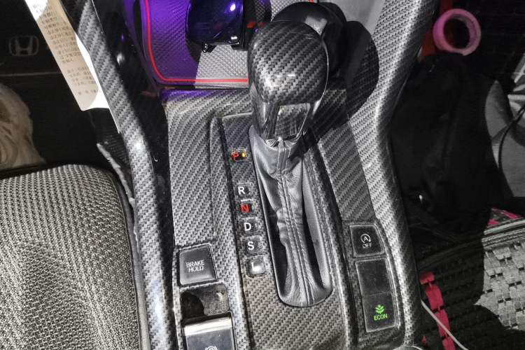 Used Honda Civic 2019 220TURBO CVT Dynamic Edition China VI Emission Standard Gear Lever