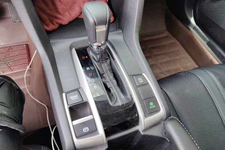 Used Honda Civic 2019 220TURBO CVT Dynamic Edition China VI Gear Lever