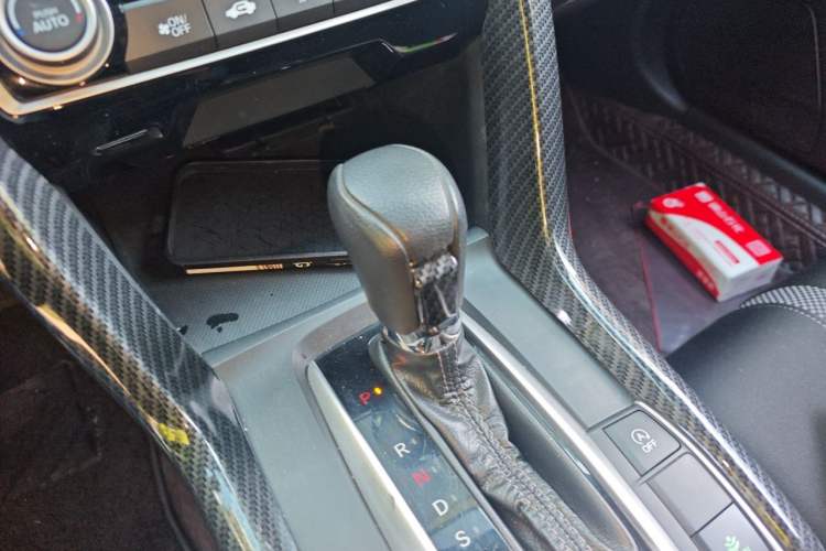 Used Honda Civic 2019 220TURBO CVT Dynamic Edition China VI Emission Standard Gear Lever
