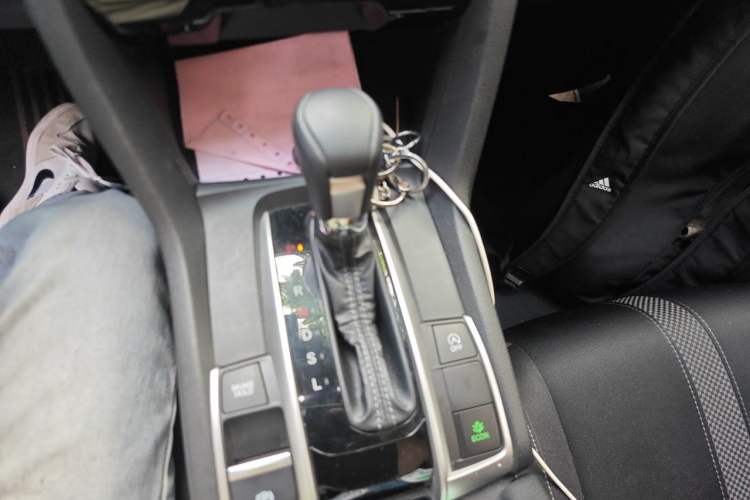 Used Honda Civic 2019 220TURBO CVT Dynamic Edition China VI Gear Lever