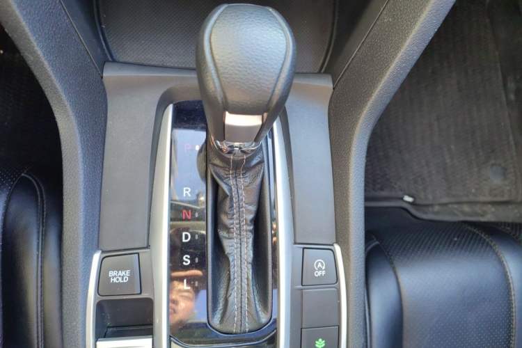 Used Honda Civic 2019 220TURBO CVT Dynamic Edition China VI Gear Lever