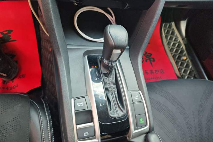 Used Honda Civic 2019 220TURBO CVT Dynamic Edition China VI Gear Lever