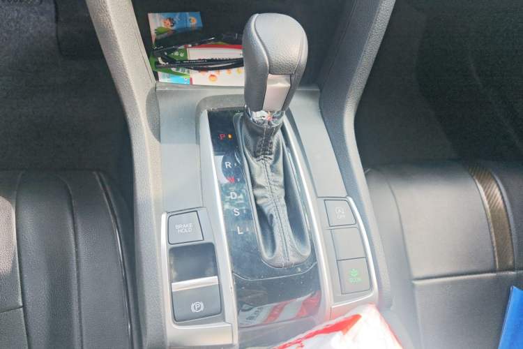 Used Honda Civic 2019 220TURBO CVT Dynamic Edition China VI Gear Lever