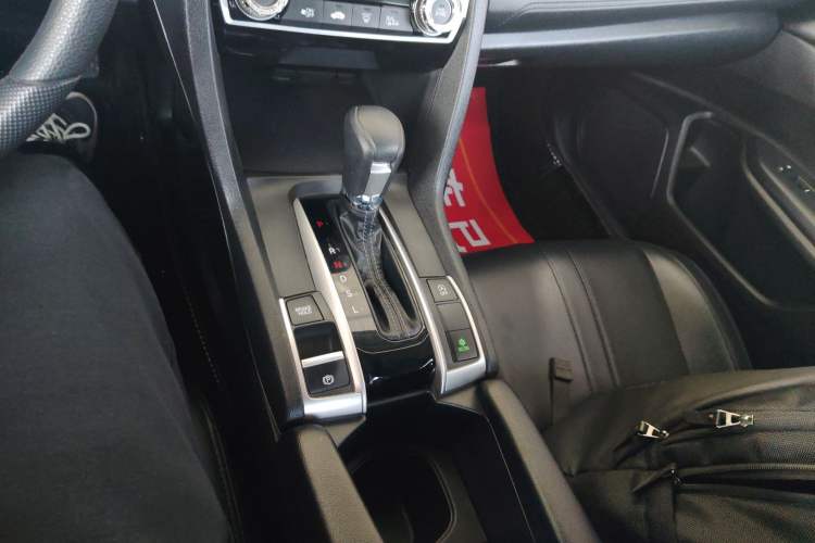 Used Honda Civic 2019 220TURBO CVT Dynamic Edition China VI Gear Lever