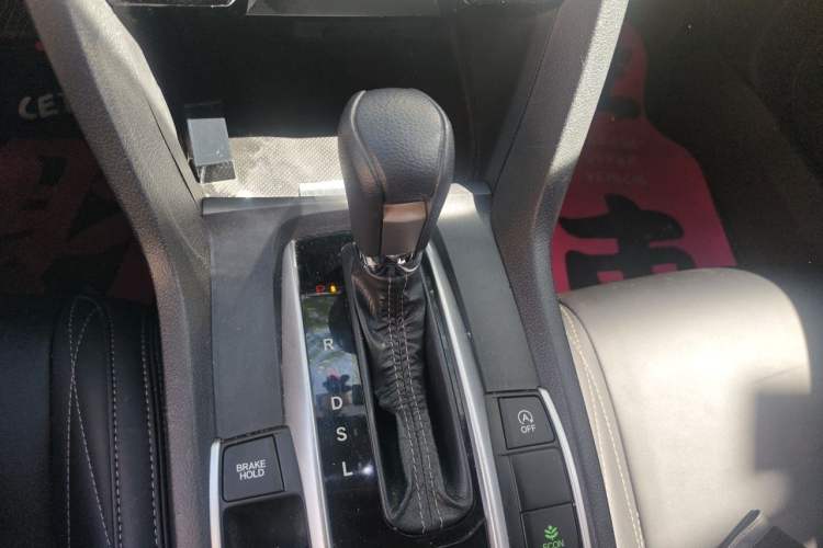 Used Honda Civic 2019 220TURBO CVT Dynamic Edition China VI Gear Lever