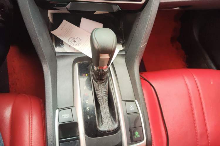 Used Honda Civic 2019 180TURBO CVT Shangyue Edition China V Emission Standard Gear Lever