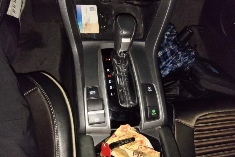 Used Honda Civic 2019 220TURBO CVT Dynamic Edition China VI Gear Lever