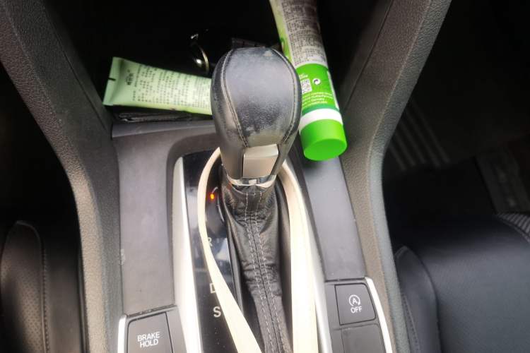 Used Honda Civic 2019 220TURBO CVT Power Edition China VI Emission Standard Gear Lever