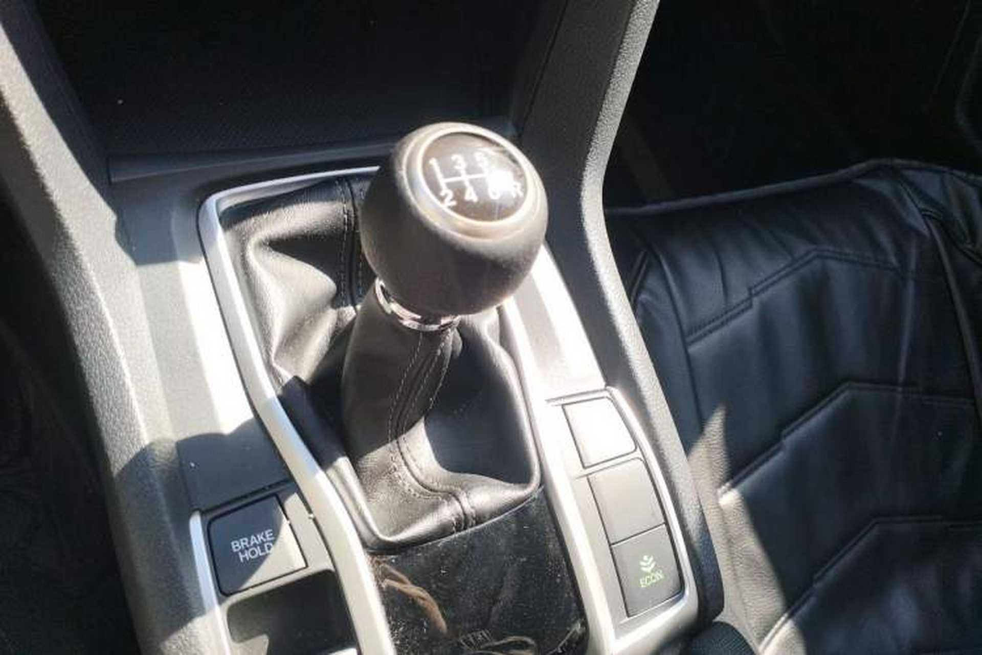 Used Honda Civic 2019 220TURBO Manual Jinkong Edition China VI Gear Lever