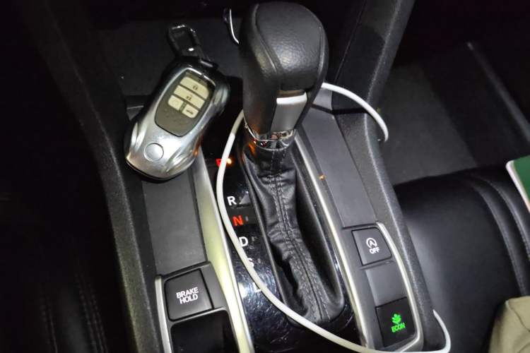 Used Honda Civic 2019 220TURBO CVT Dynamic Edition China VI Emission Standard Gear Lever